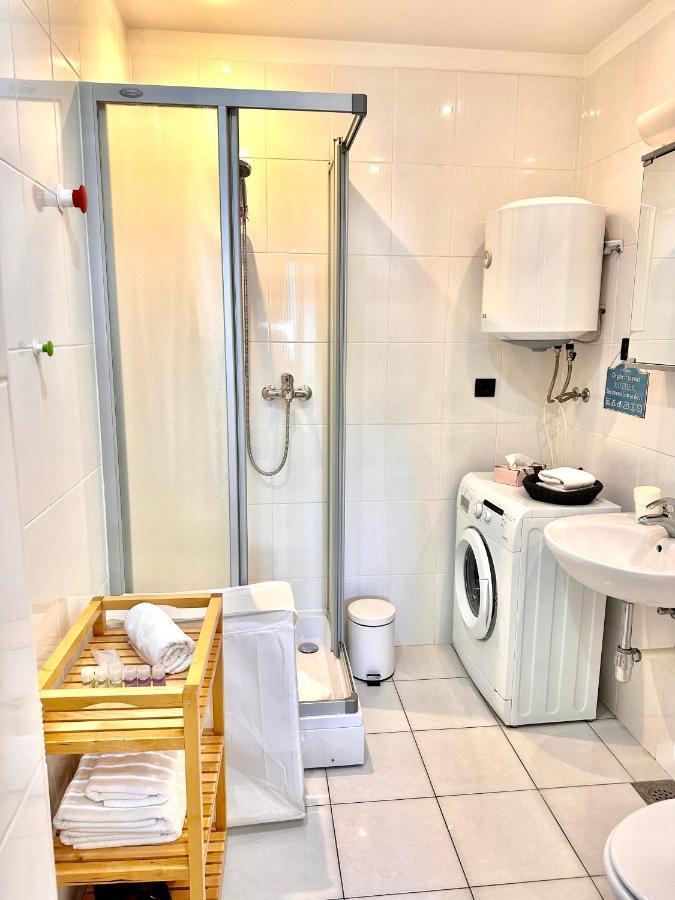 Apartments Mango Downtown ซาเกร็บ ภายนอก รูปภาพ